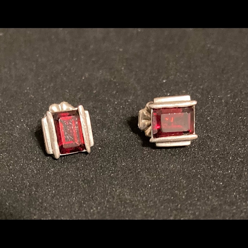 4.8 gram Garnet & Silver Earrings